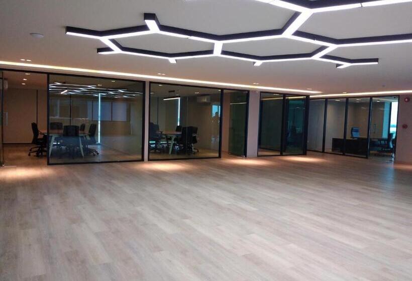 هتل Atrium Suvarnabhumi