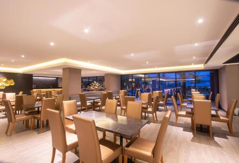هتل Atrium Suvarnabhumi