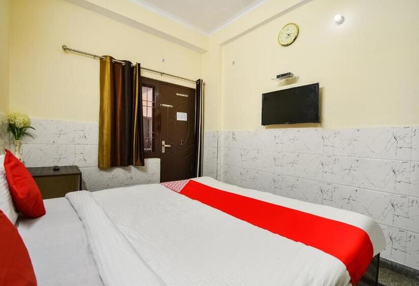 فندق Oyo Anjani Mahal Guest House