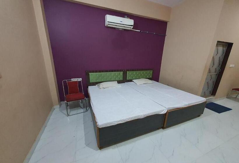فندق Spot On Megha Paradise And Guest House