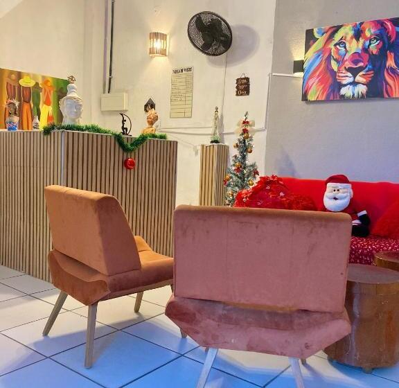 پانسیون Aquarius De Iracema