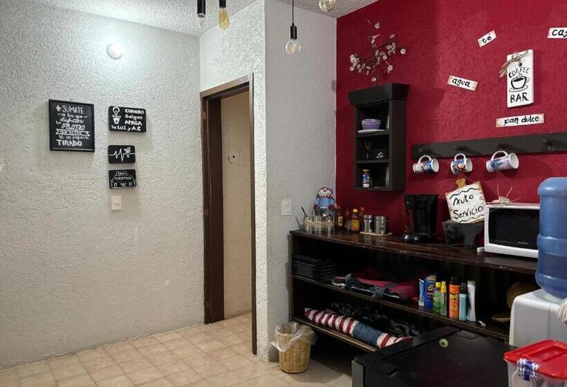 پانسیون Aroma A Cafe