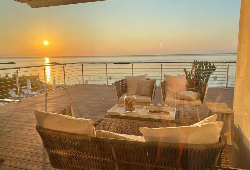 펜션 Fenandgi Luxury Hospitality At Its Finest !