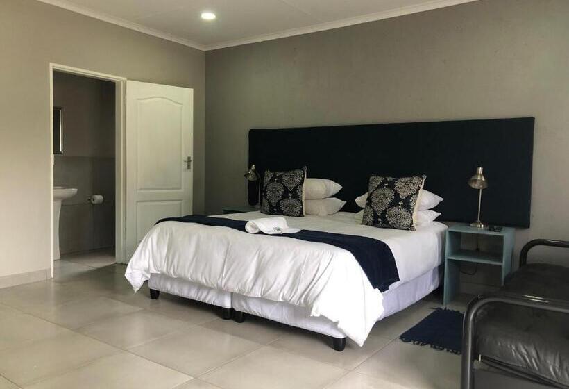 بنسيون Odelia Guest House