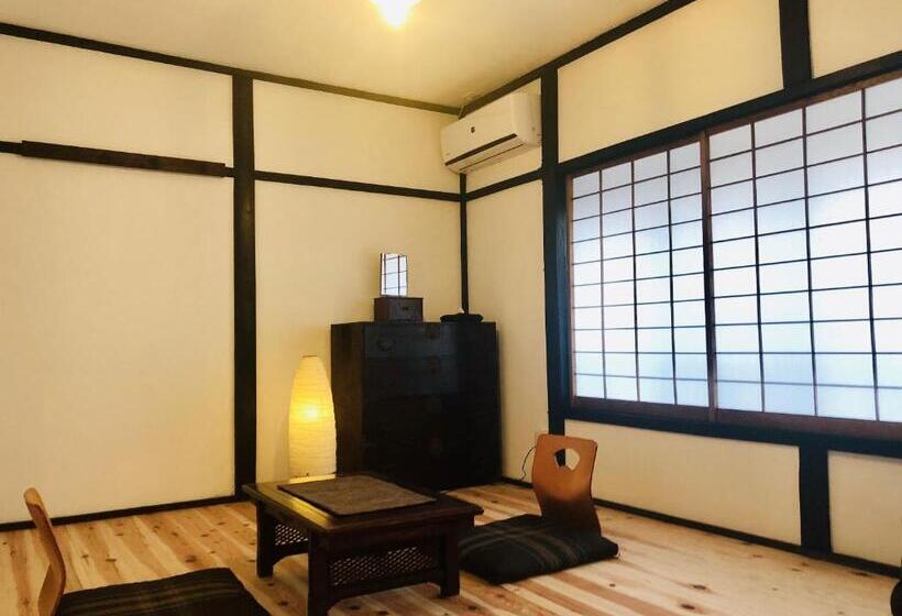 پانسیون Shikkuinoyado Tenjin