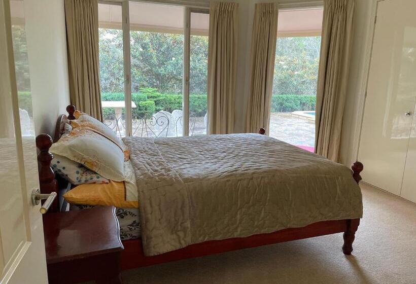 호스텔 6 Bdrs Villa With Pool & Tennis Court