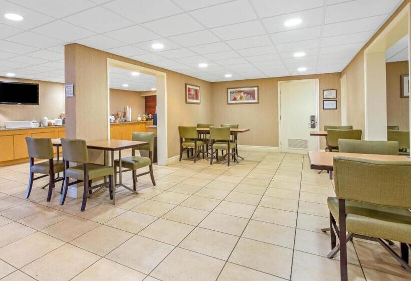 فندق صغير Quality Inn Slidell I 10