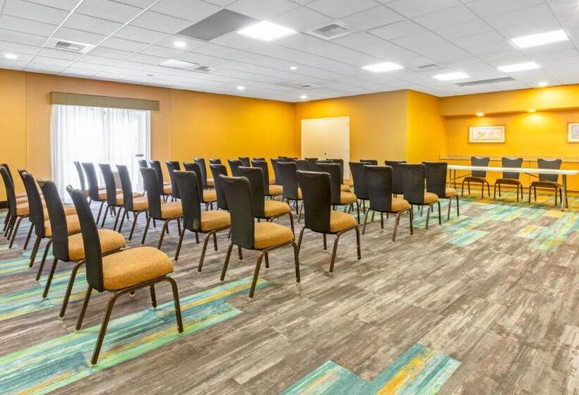 فندق صغير Quality Inn Slidell I 10