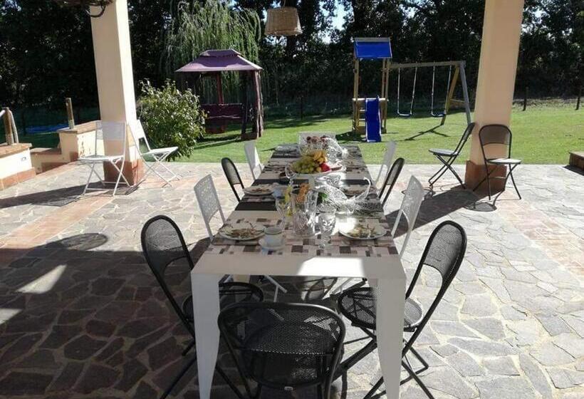 ベッドアンドブレックファースト La Collina Di Montecchio
