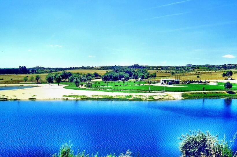 ホテル Alojamento Rural De Gouveia