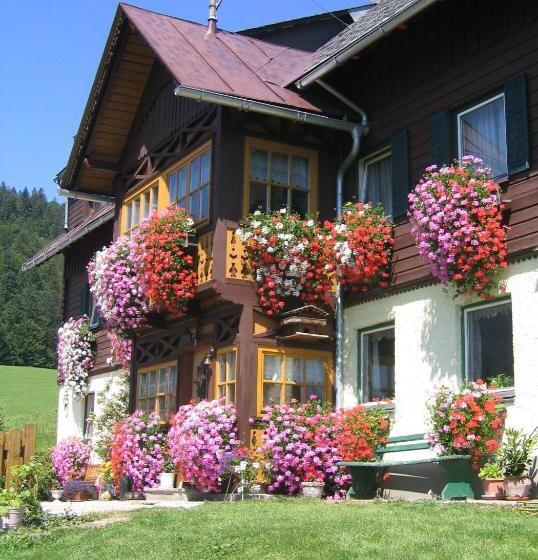 هتل Bauernhof Haim Schnepfleitner