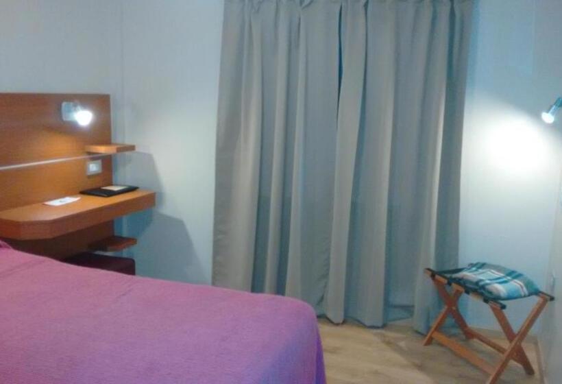 فندق Escala Uno