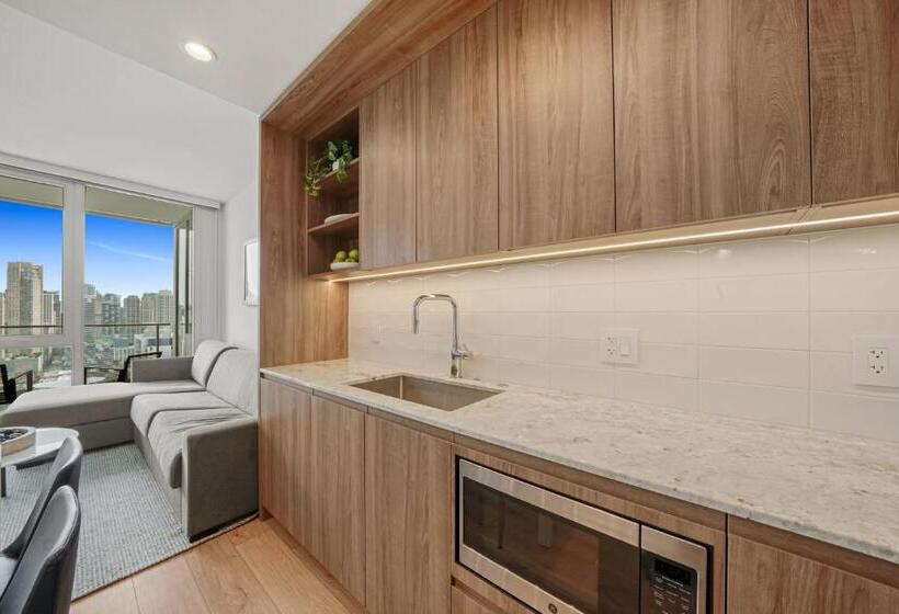 ホテル Level Chicago River North