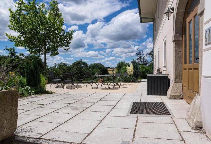 ホテル Waldbothgut