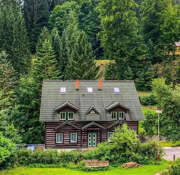 پانسیون Penzion Zelené údolí