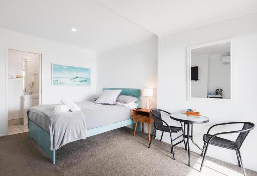 Общежитие Ananda 2  Room With A Sea View