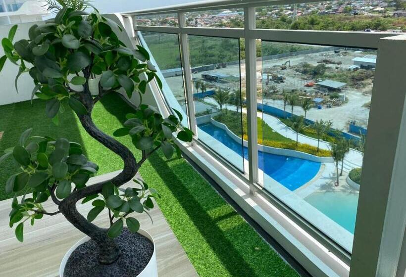 Azure North   Executive Suite