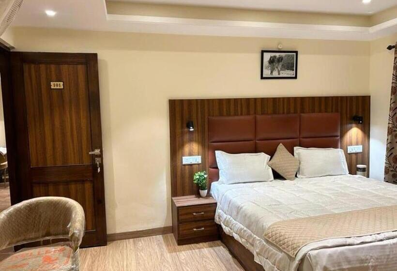 مبيت وإفطار Himalayan View