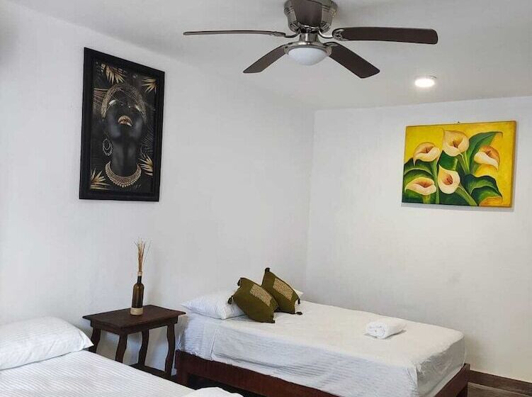 تختخواب و صبحانه Villas Carlota Cancún