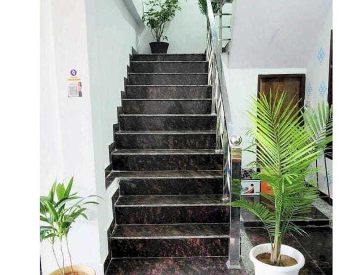 Oyo E Hotel Ansal