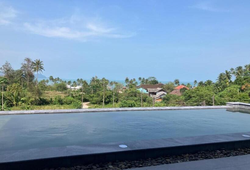 تختخواب و صبحانه ขนอม คิริณณ์ Khanom Kirin Private Pool Villa
