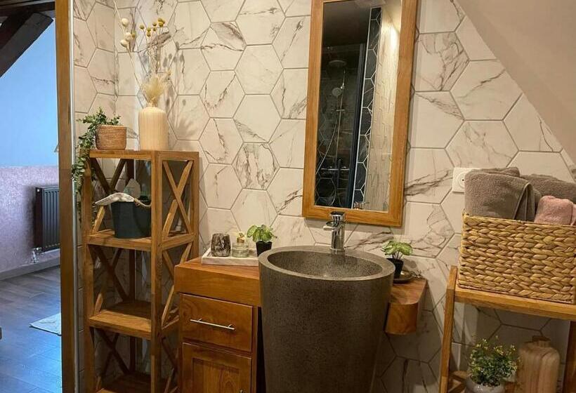 مبيت وإفطار Chambre Confortable