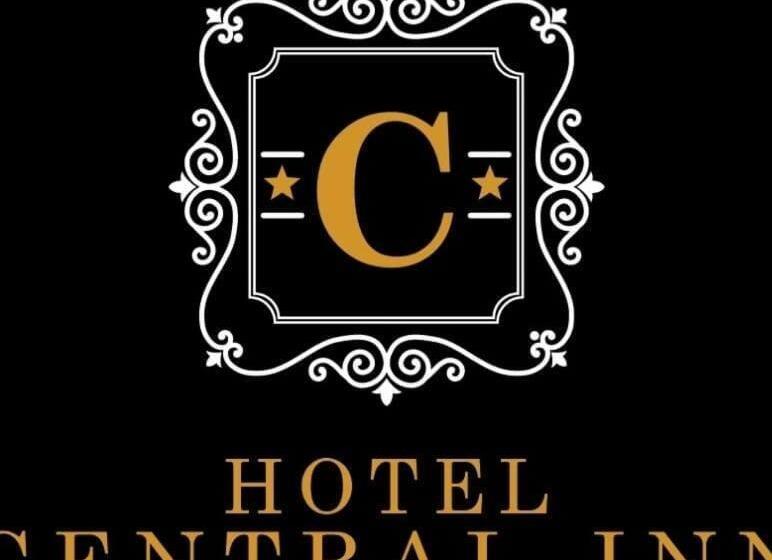 فندق Central Inn