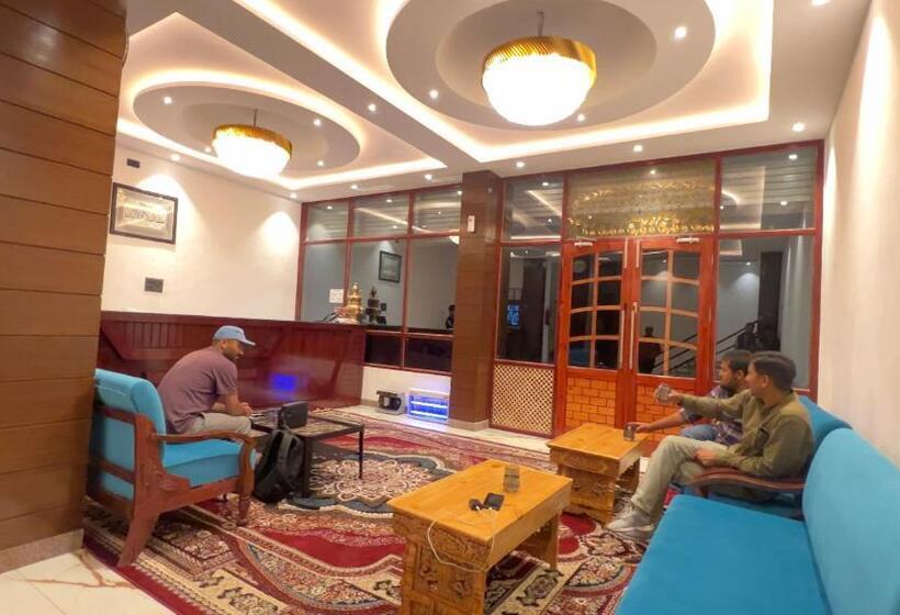 ホテル Maryul Kargil