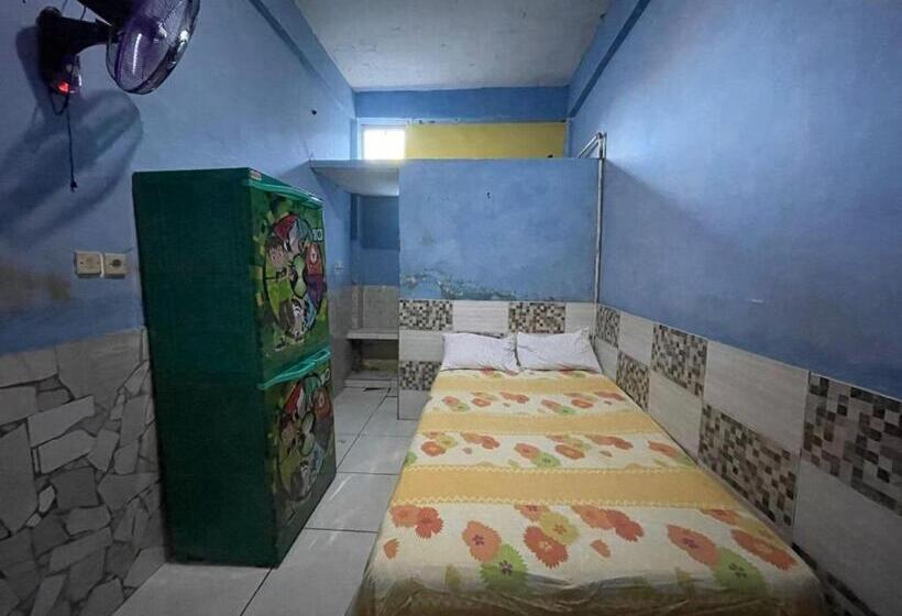 فندق Spot On 93555 Triple N Homestay