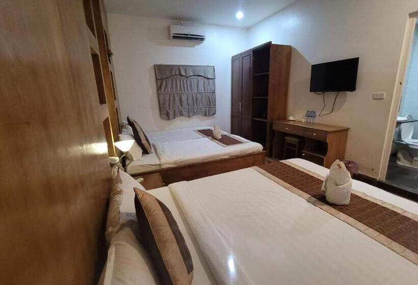 هتل Sunrise East 2