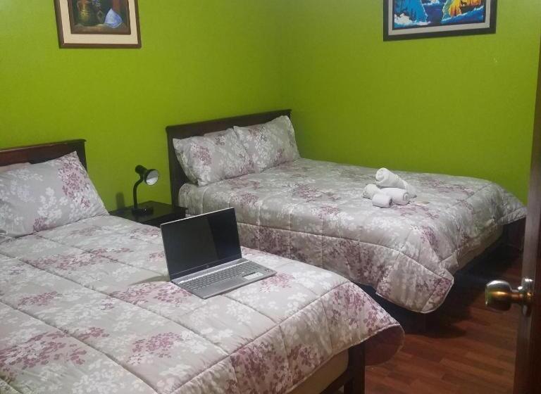 پانسیون Downtown