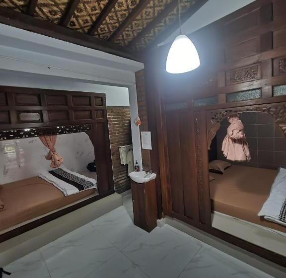 بنسيون Joglo Wismono Prambanan