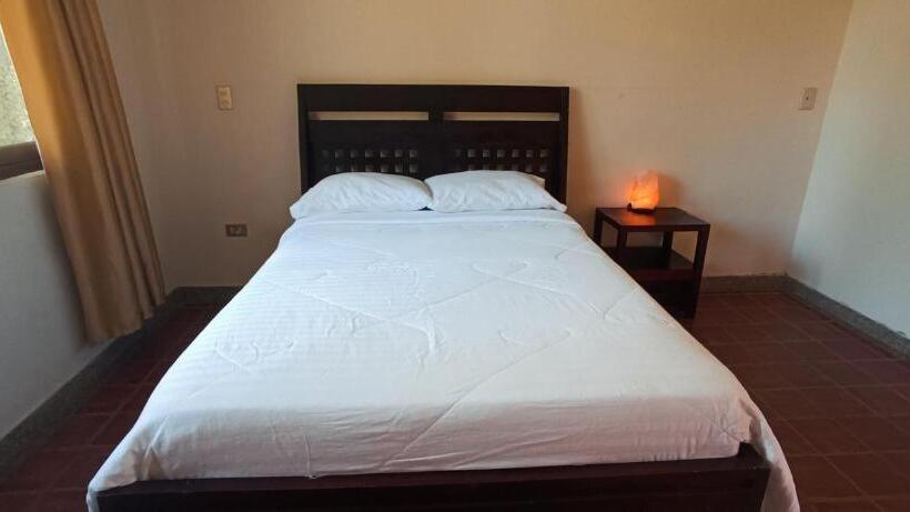 پانسیون La Rivera Chamba