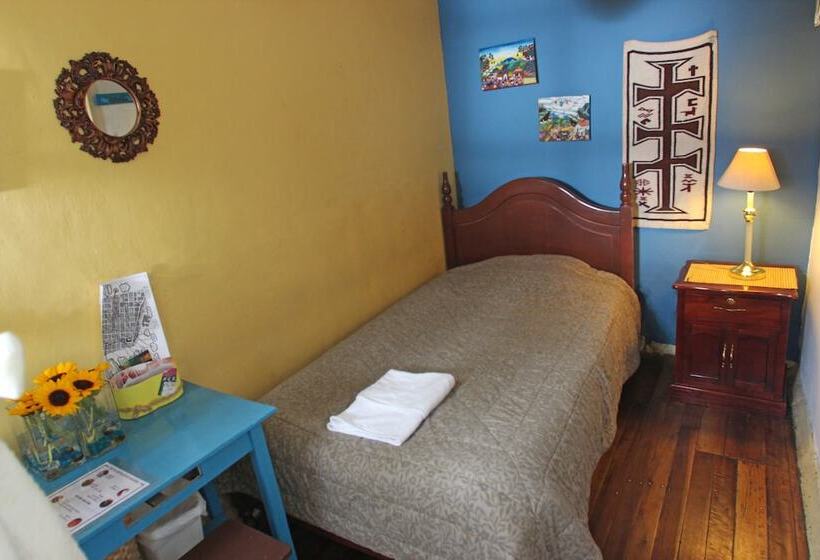 تختخواب و صبحانه Casa Macondo