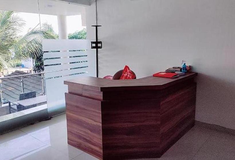 Fabhotel Green Valley I