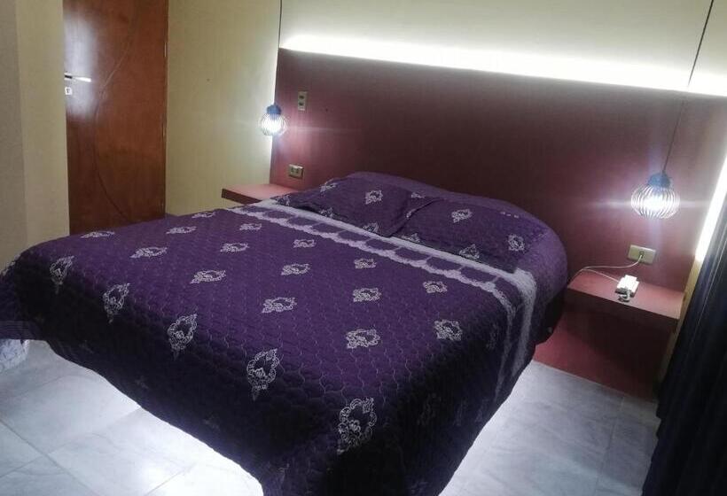 هتل Hostal Sublime