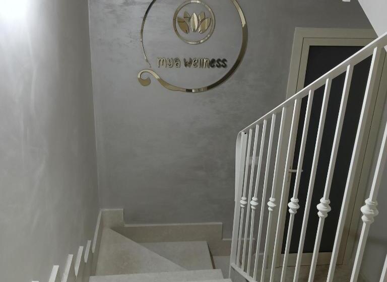 ホテル Mya Luxury Rooms And Wellness