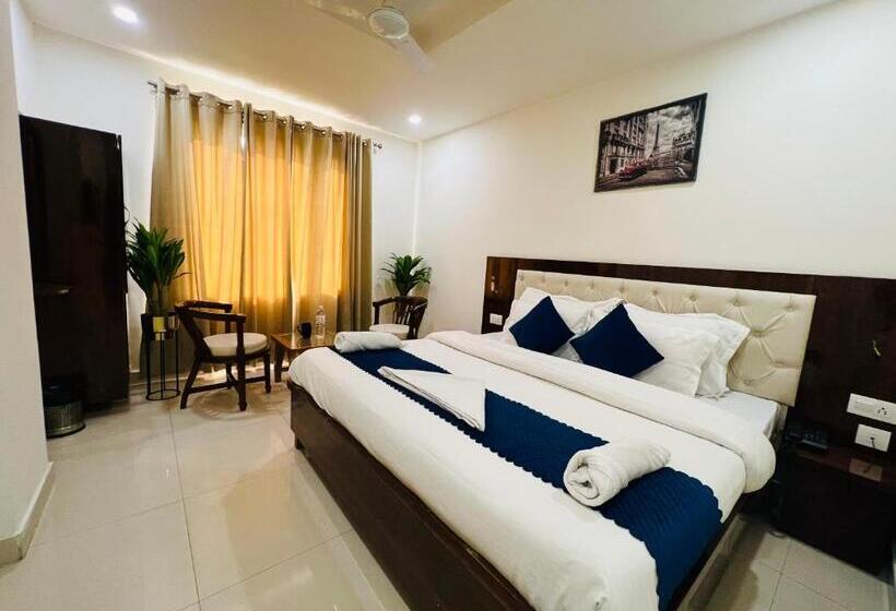 فندق The Pacific Grand Haridwar