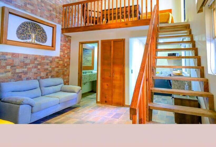 La Ocotera Hotel De Montaña