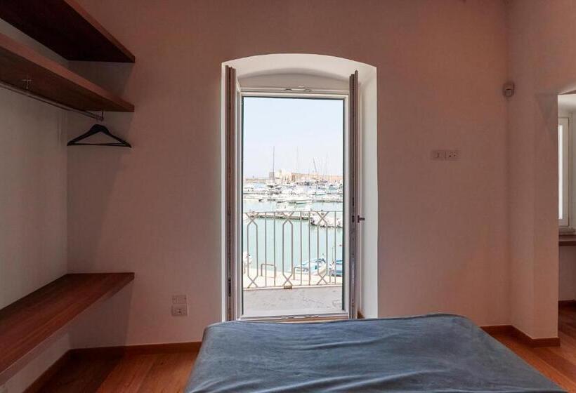 پانسیون B&b Suite Home Trani Port View