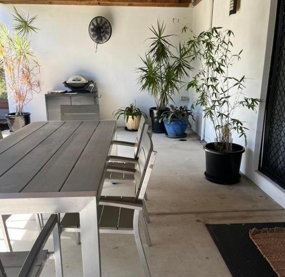 펜션 Cooloola Cove Hideaway