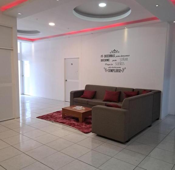 پانسیون Hostal Vinos De Mérida