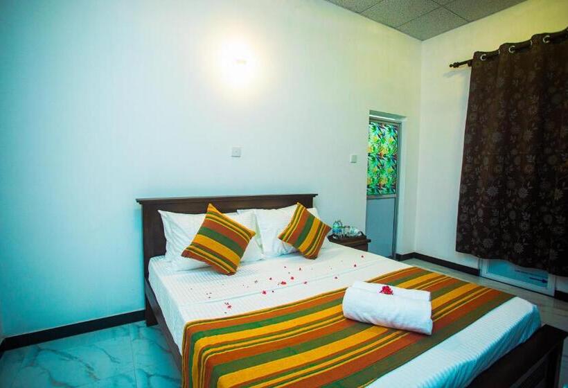 펜션 Queen S Villa