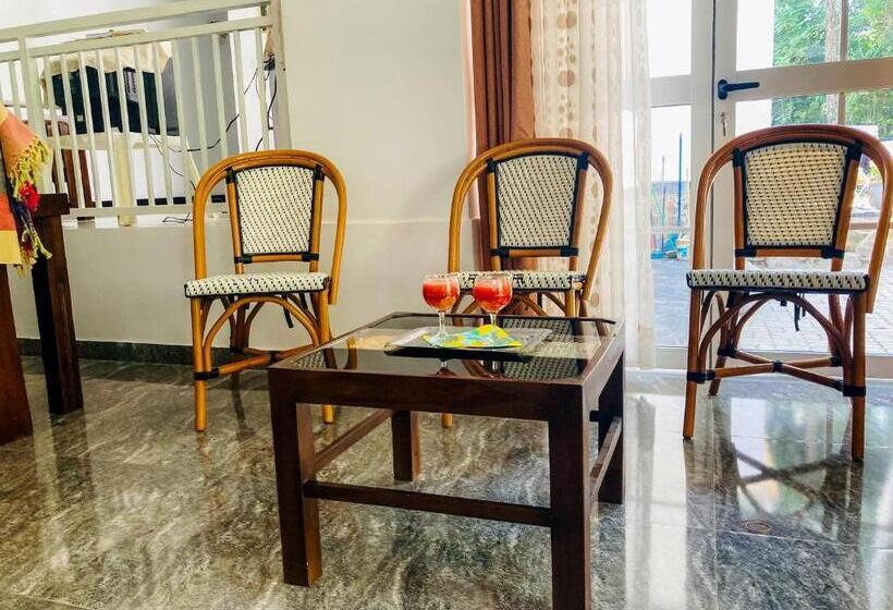 펜션 Queen S Villa