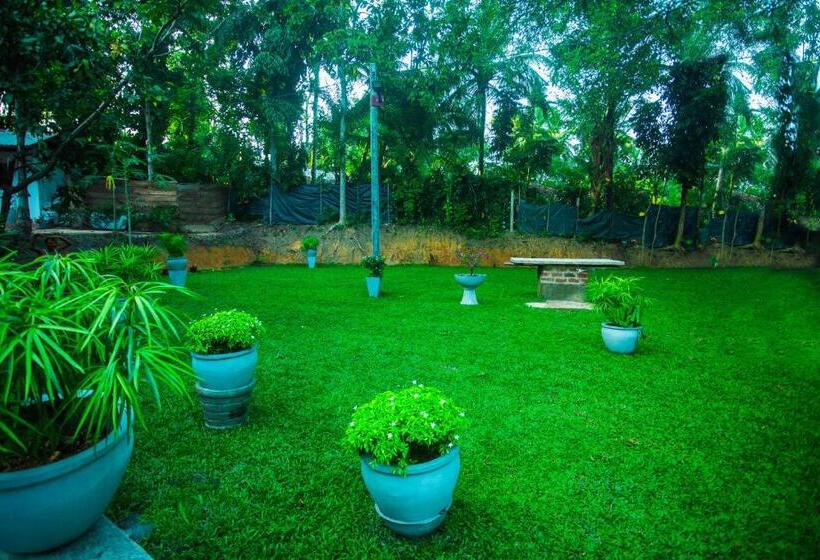 펜션 Queen S Villa