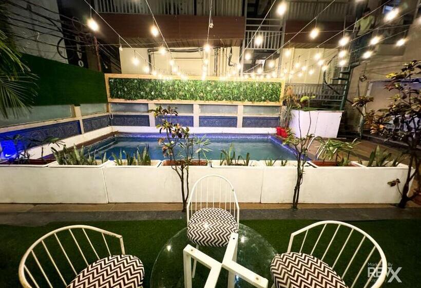 فندق صغير The Wraveler Tapovan Rooms And Dorms