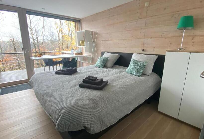تختخواب و صبحانه Chambres Perchees