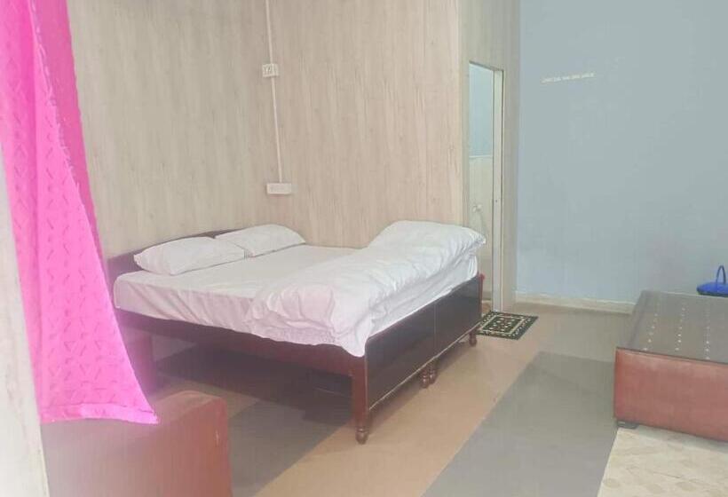Collection O Harsh Hotel & Restaurant