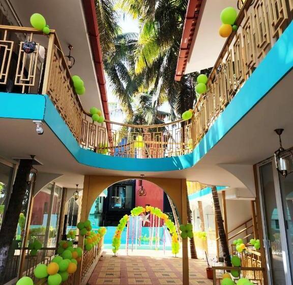 هتل 36 Yard Beach Cottages