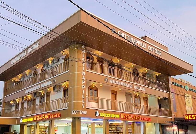 ホテル Chittinappilly Cottage